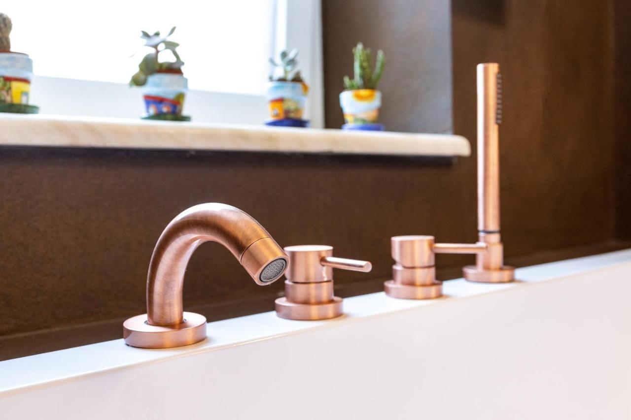 Riflessi Acireale Palace Suites Ngoại thất bức ảnh