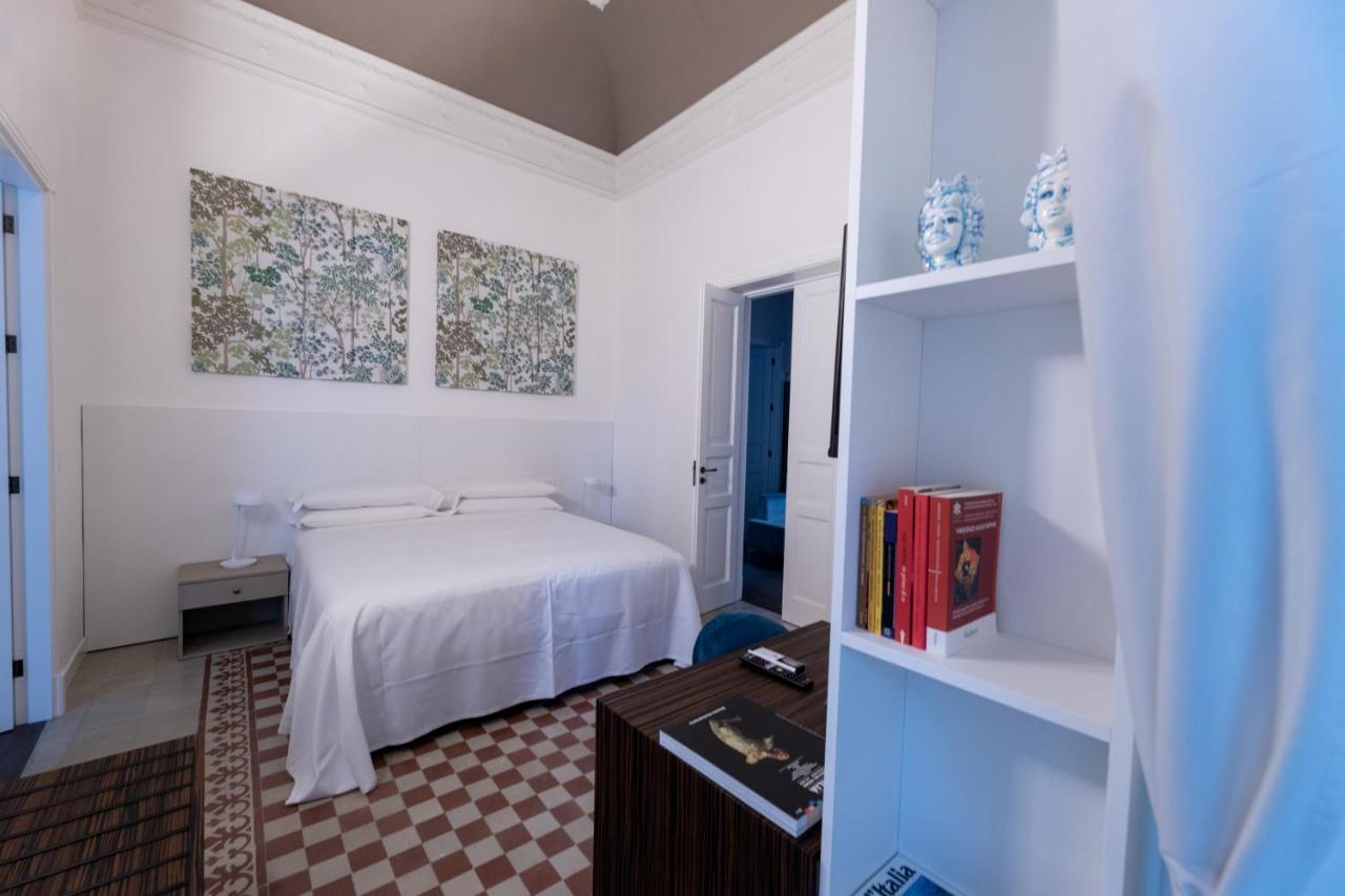 Riflessi Acireale Palace Suites Ngoại thất bức ảnh