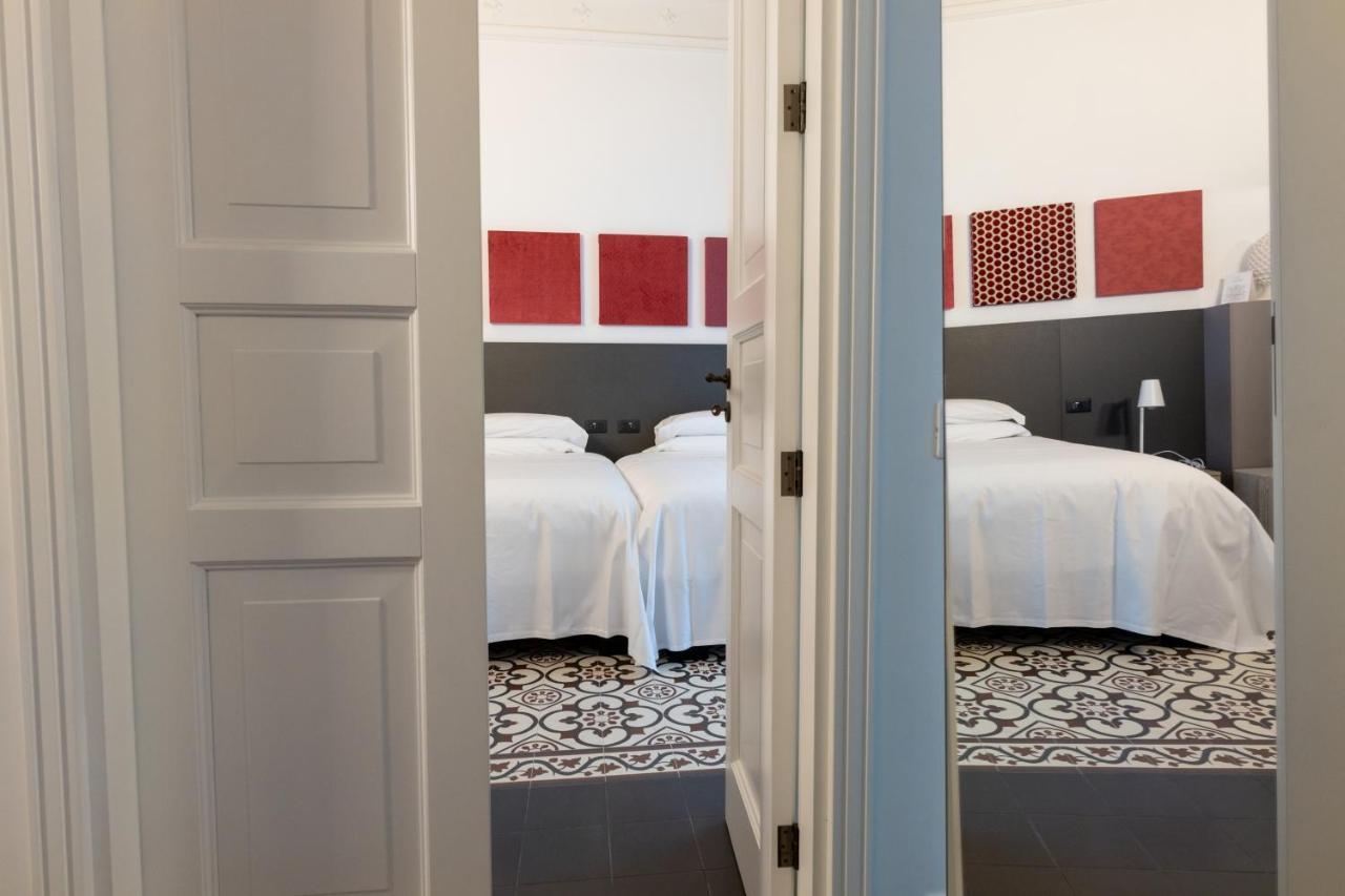 Riflessi Acireale Palace Suites Ngoại thất bức ảnh